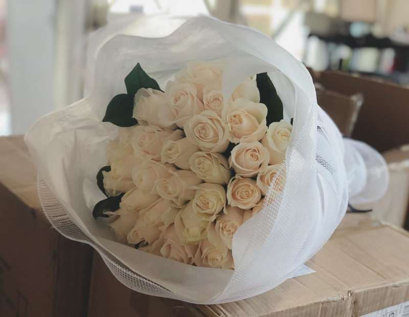 White Rose Wrap